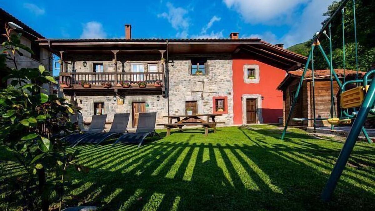 Oseja de Sajambre Cottage | Self catering El Encanto del Valleval for 4 people