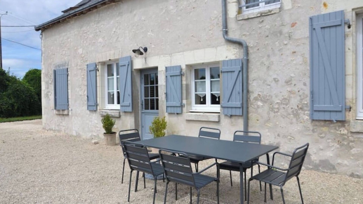 Chaumont-sur-Loire Cottage | Self catering accomodation CHEZ GERARD, CHAUMONT sur LOIRE, ideal for a family or group of friends