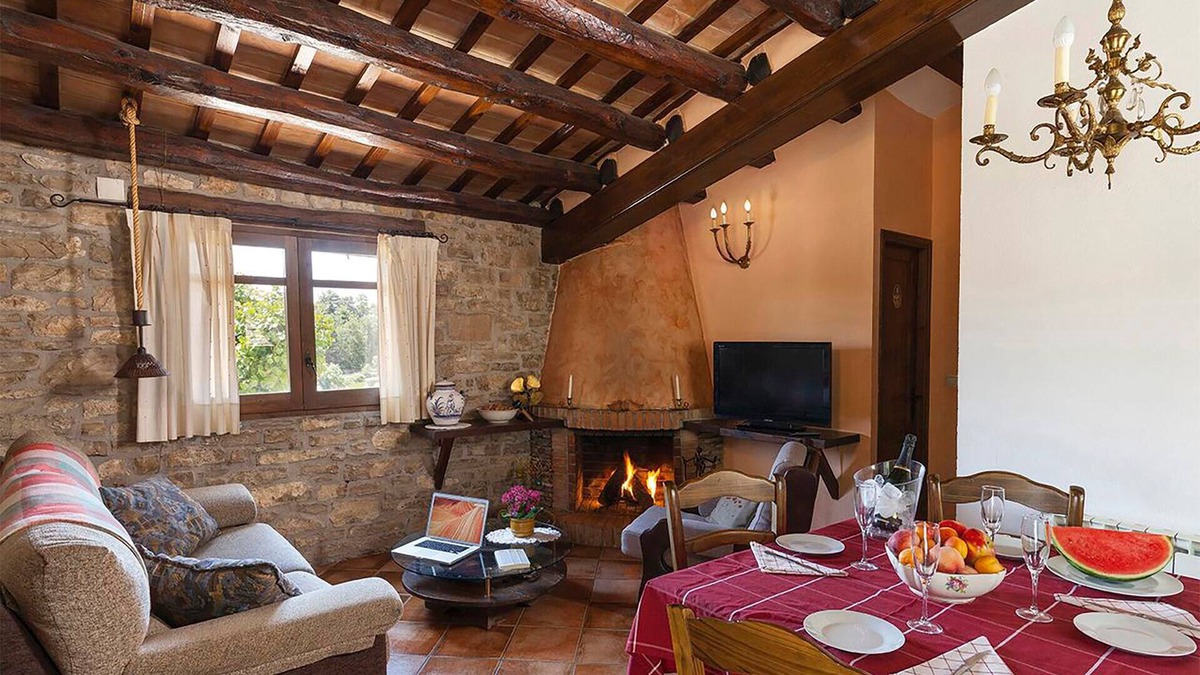 Pujalt Cottage | Self catering Cal Carulla for 5 people