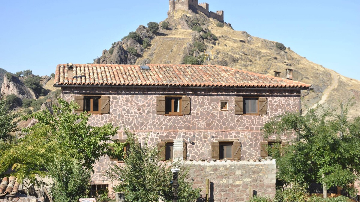 Villacorza Cottage | Self catering Castillo de la Riba for 10 people