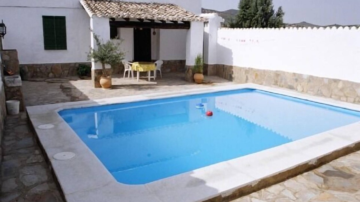 Alcala la Real Cottage | Self catering Cortijo La Gineta for 2 people