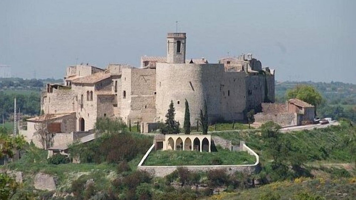 Montfalco Murallat Cottage | Self catering cottage Cal Estasia for 3 people