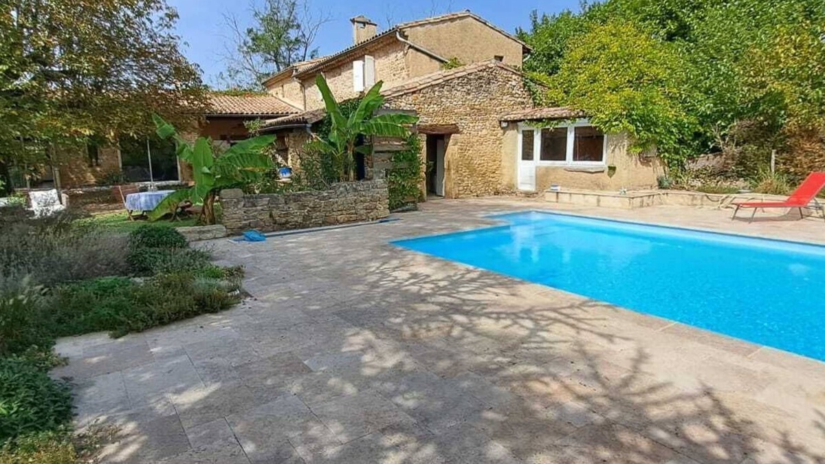 Montoison Condo | Self-catering cottage with swimming pool in the Drôme countryside