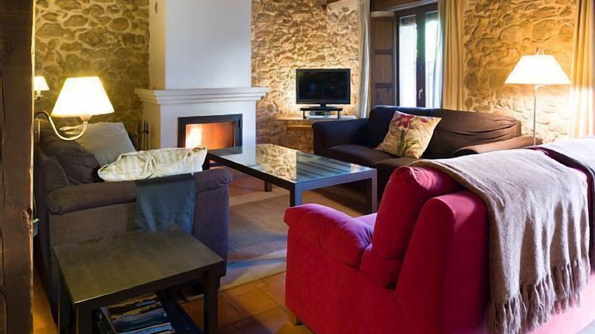 Cabanillas del Monte Cottage | Self catering El Zaguán de Cabanillas for 12 people