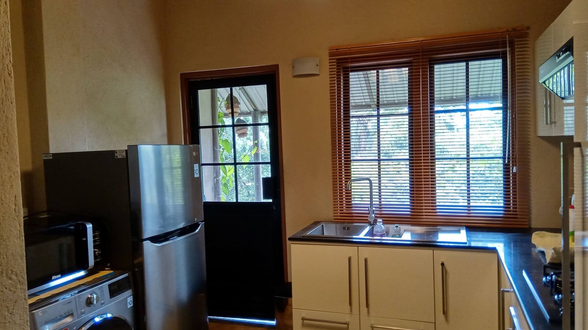 Kottawa Town House | Self Catering Home (2 BHK AC/HW) at Kottawa Town