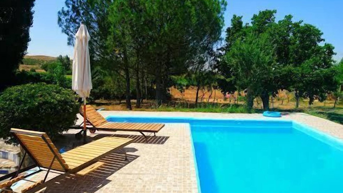 Pollos Cottage | Self catering Las Rosas for 6 to 8 people