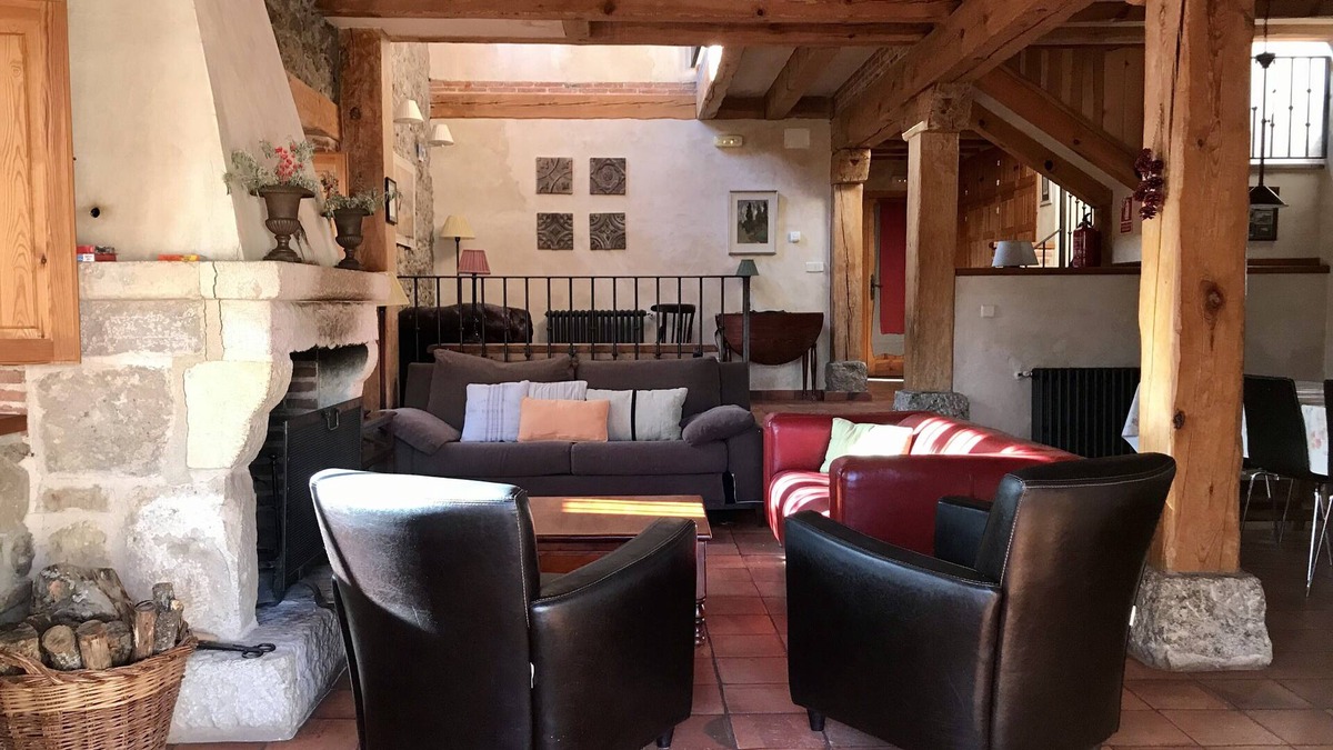 Sotosalbos Cottage | Self catering MAIN HOUSE of Saltus Alvus, dream house for 6/8 people