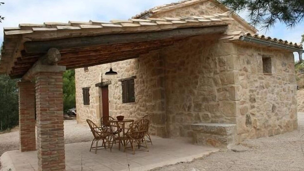 Valderrobres Cottage | Self catering Mas de l'Acordió for 4 people