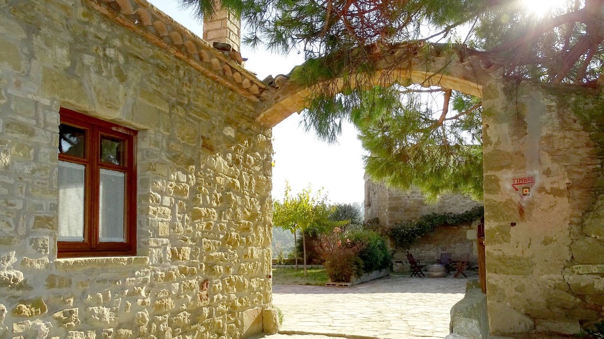 Calders Cottage | Self catering Mas l'Estrada for 6 people