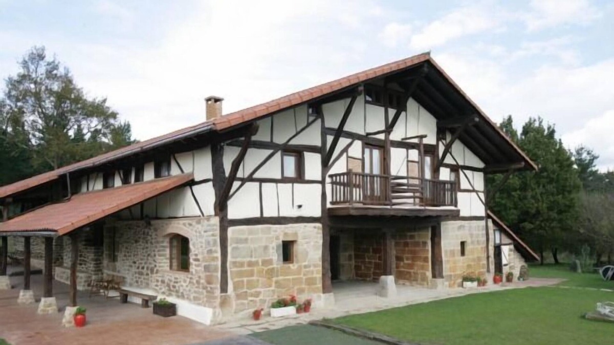 Muxika Cottage | Self catering Pagaigoikoa for 3 people