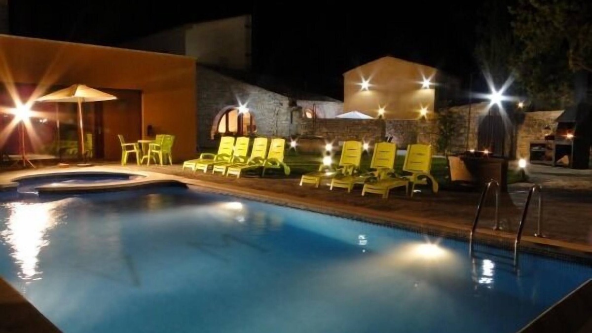 Sant Ramon Cottage | Self catering Villa Manresana for 24 people