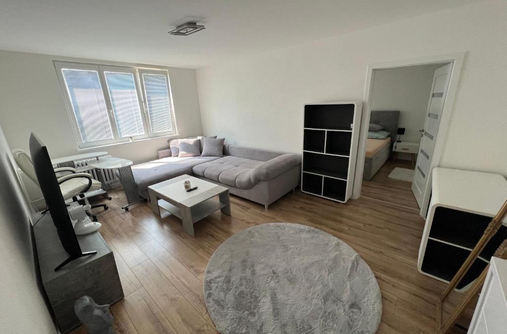 Nitra Apartment | -Self-check- brand new apartment White-Diamond
