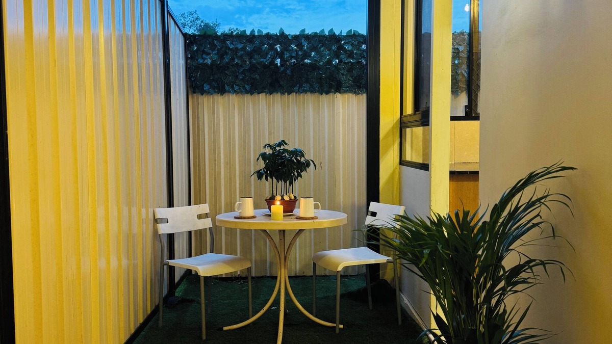 Bankstown Villa | Self contained 2-bedroom Private Granny Flat with WiFi AC in enjoyable Bankstown