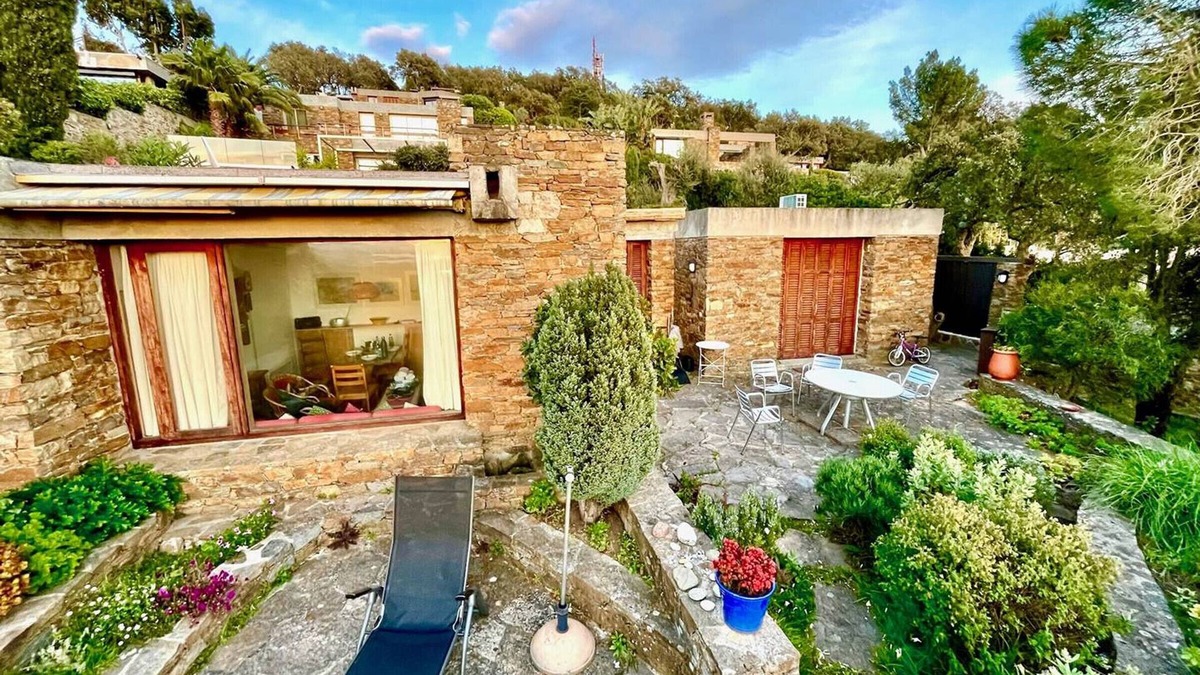 Cap Benat House | Semi-detached house with air conditioning and parking, 4 pers., Bormes-les-Mimosas