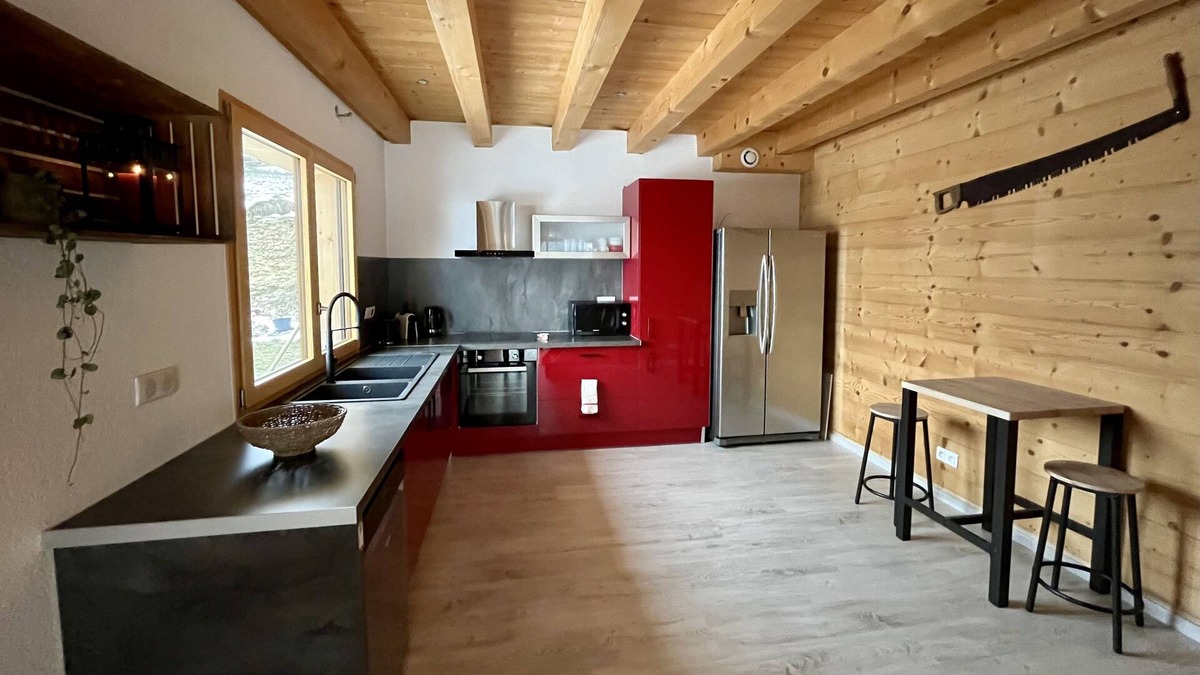 Villers-le-Lac Apartment | Semi-detached apartment in modern Comtoise farmhouse with lake view
