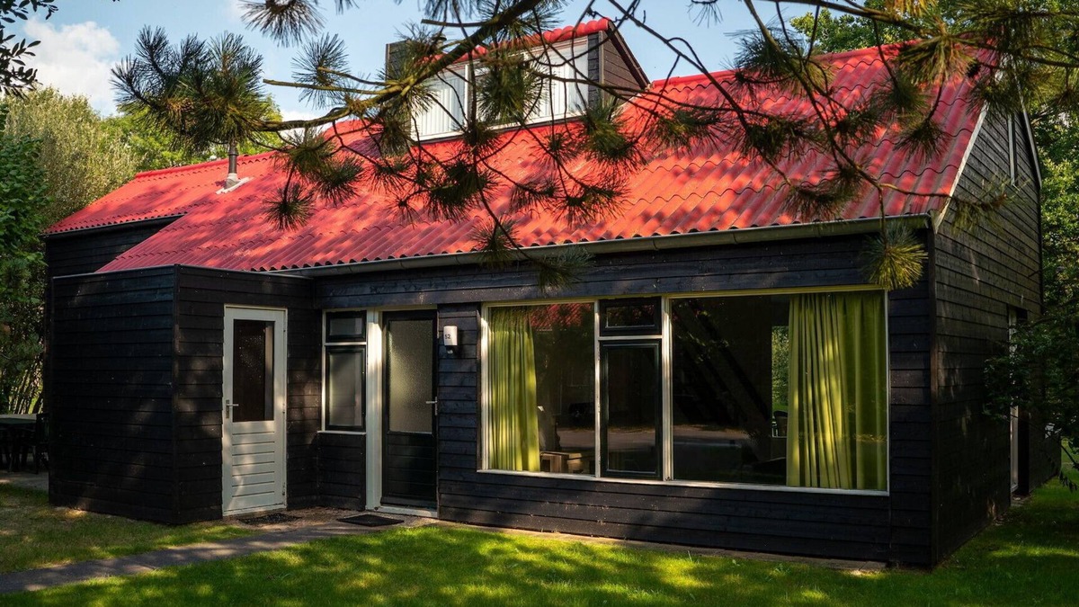 Noordlaren Cottage | Semi-detached bungalow for 5 persons