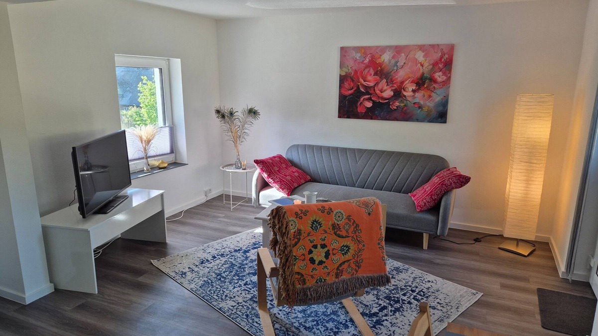 Niesgrau Apartment | Semi-detached house Thora