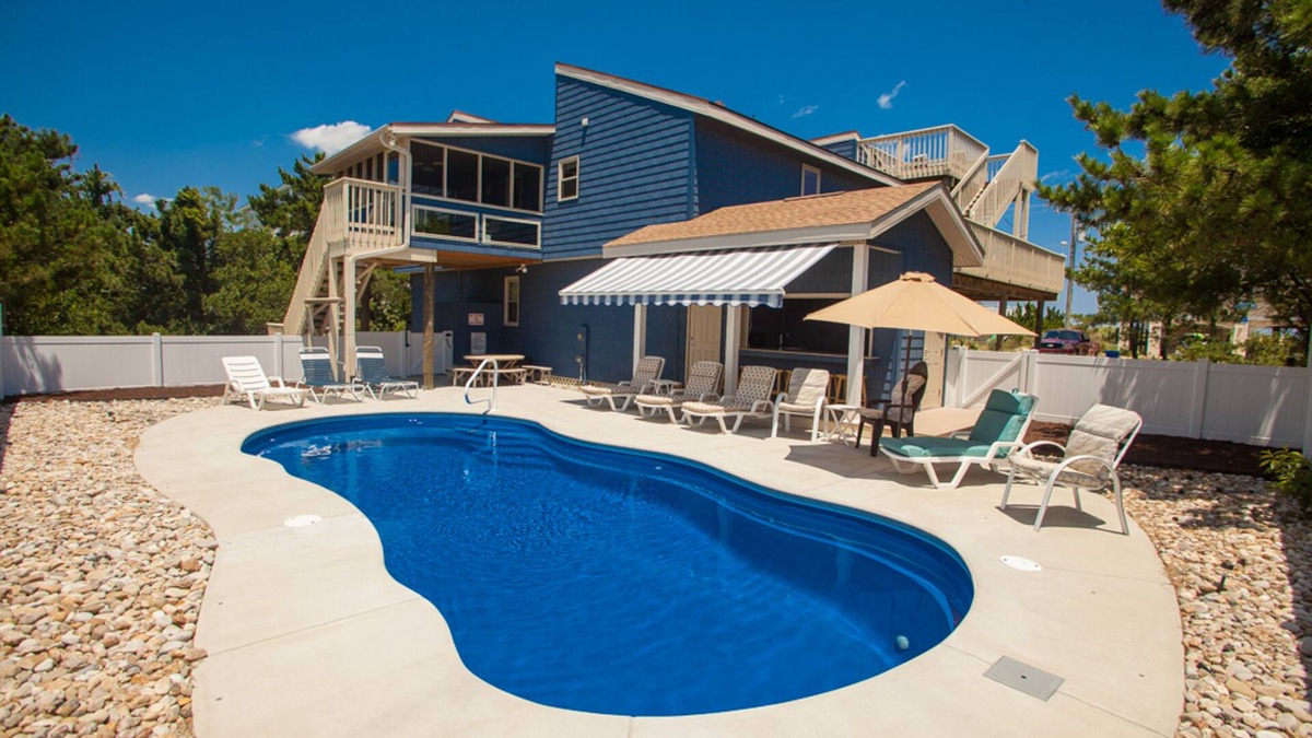 Sandbridge House | Semi oceanfront house with outdoor pool and cabana - steps to beach