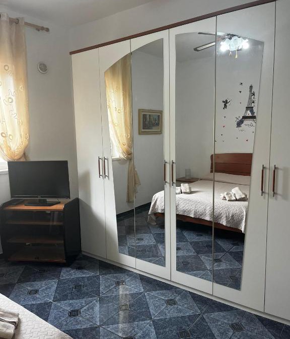 Augusta Apartment | Sempre verde