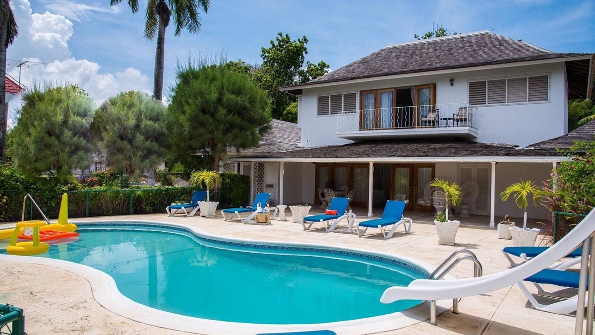 Mammee Bay Estates Villa | Sencillo Beach Access Villa @ Mammee Bay Estate