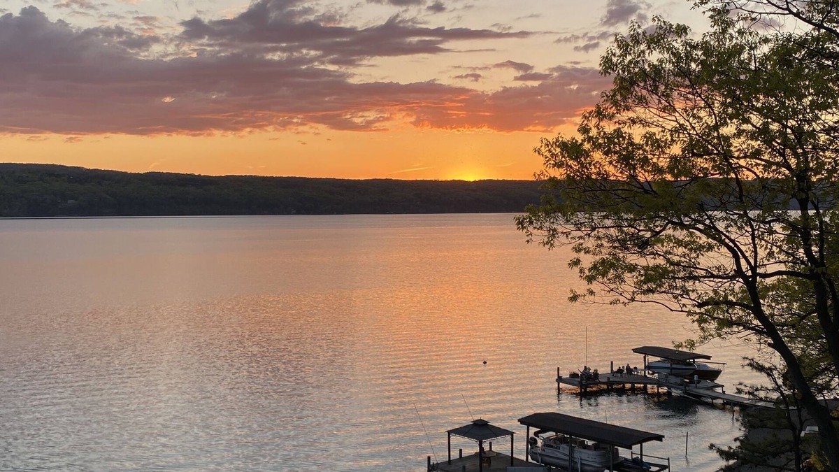 Burdett House | Seneca Lake Front Wine Trail Sunsets