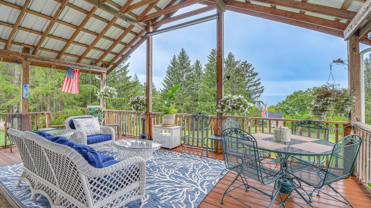 Burdett House | Seneca Lake Retreat w/Deck - Walk to Wineries!
