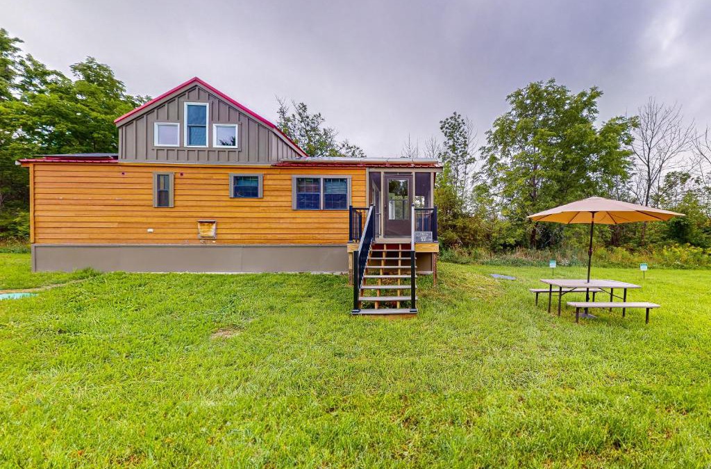 Hector House | Seneca Lake Serenity & Sunny Serenity
