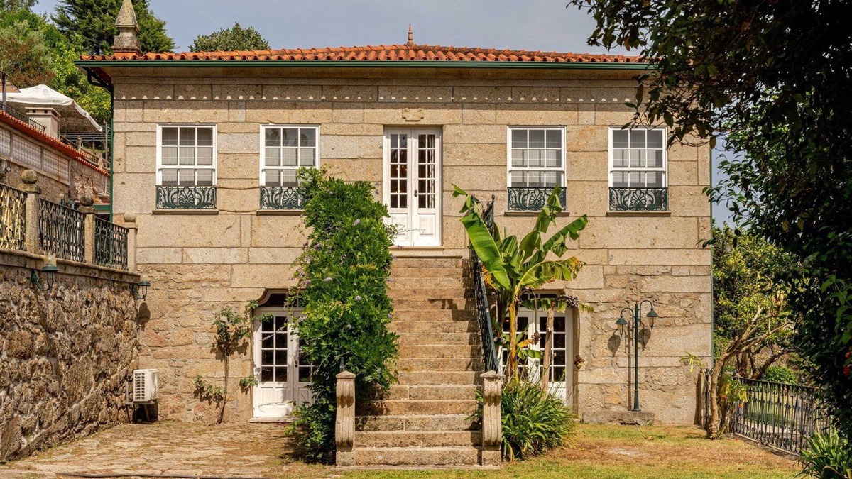 Barroselas House | Senhorial House at Fountain Retreat-Pool & Sports