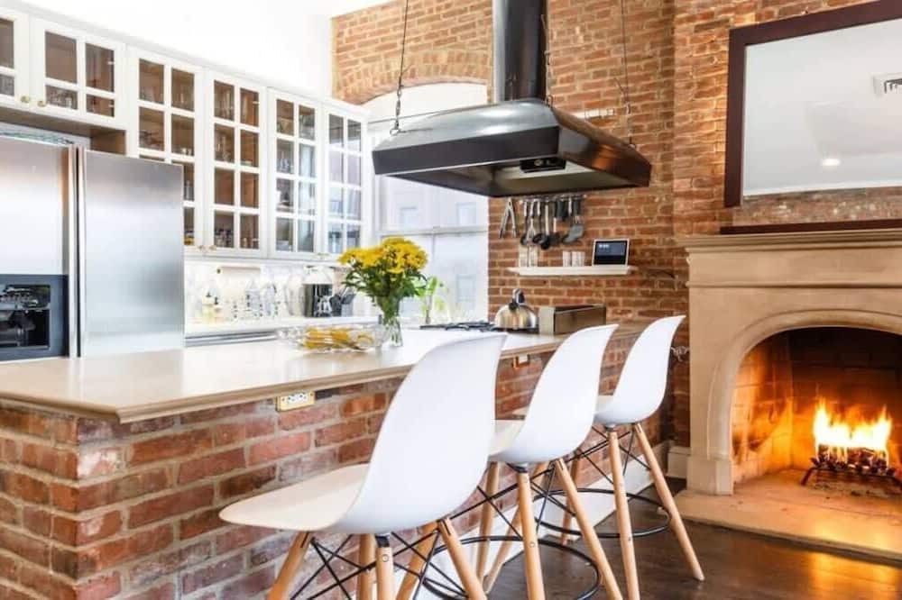Greenwich Village Villa | Sensational Penthouse Pear Tree Manhattan