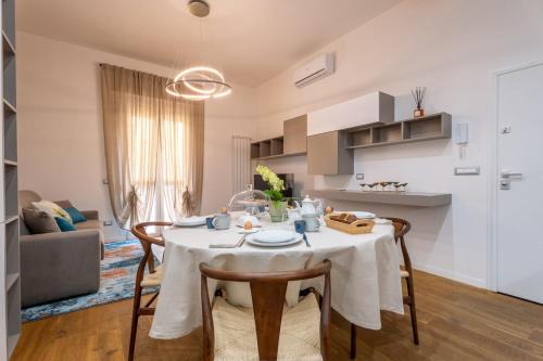 Piombino Apartment | Senyum - Ampio Appartamento con AC a 2 passi dal Centro Storico