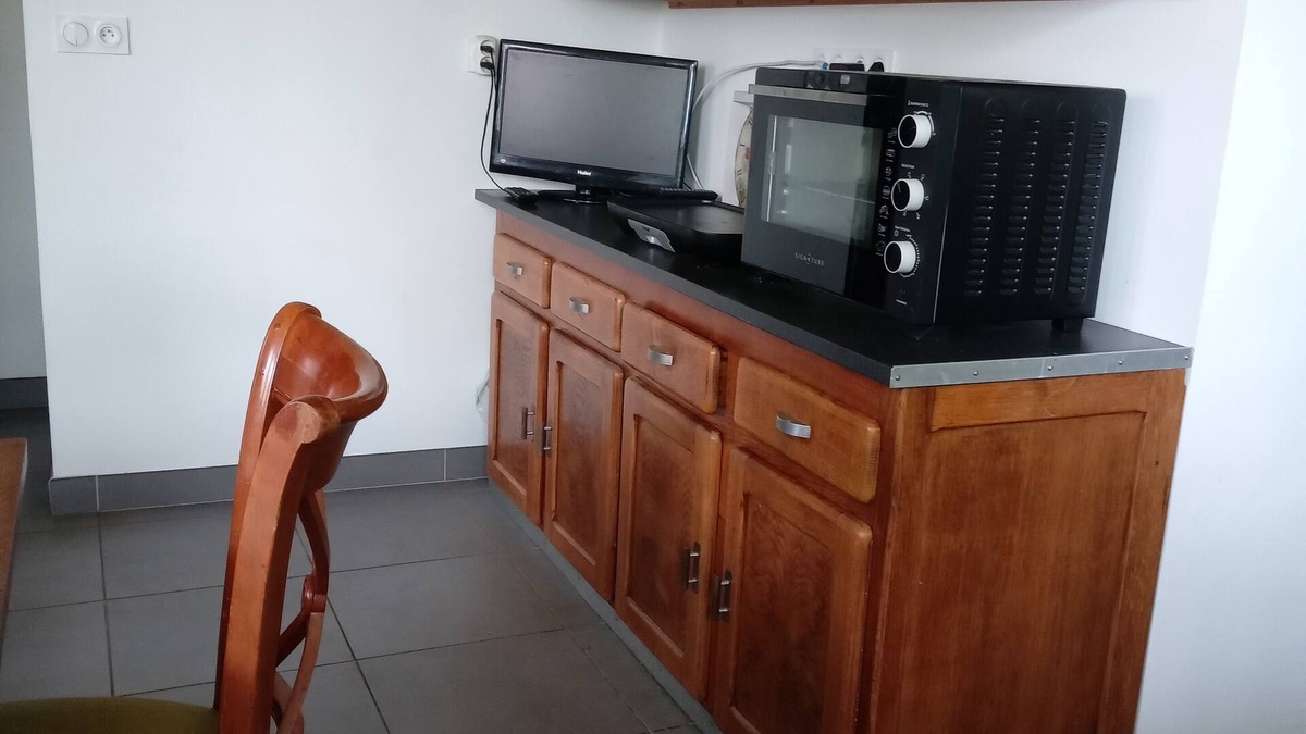 Renaze Apartment | Separate bedroom and mezzanine for a large family