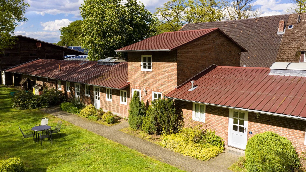 Wichtenbeck Condo | Separate bright vacation apartment Wacholder on a former farm