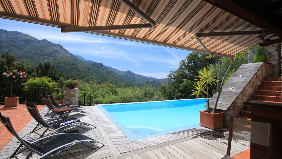 Zilia Villa | September: After summer is still summer Villa 8 pers heated pool
