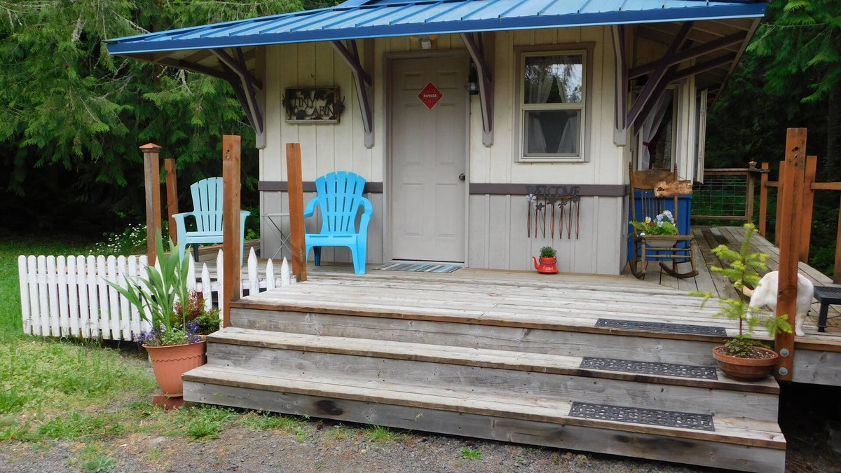 Sequim Cabin | Sequim Depot Station on the Olympic Peninsula