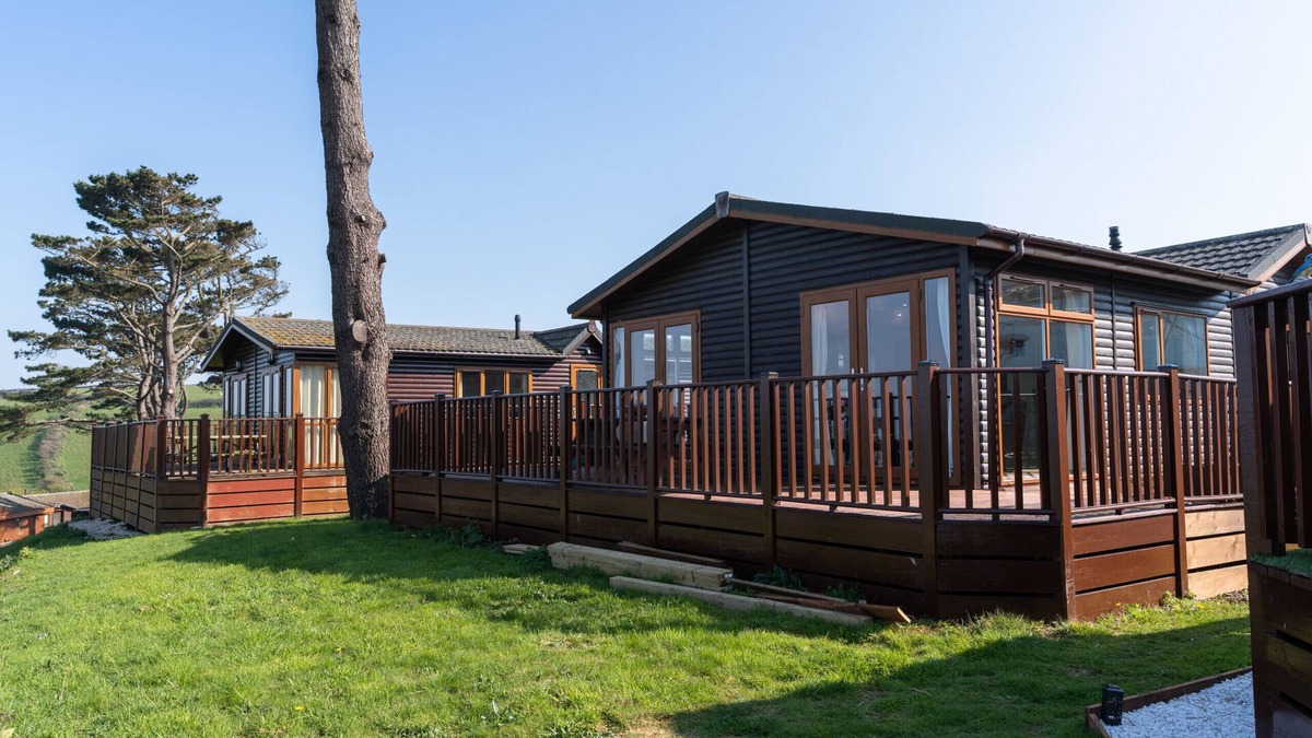 Saint John Ski Chalet | Serendipity Lodge