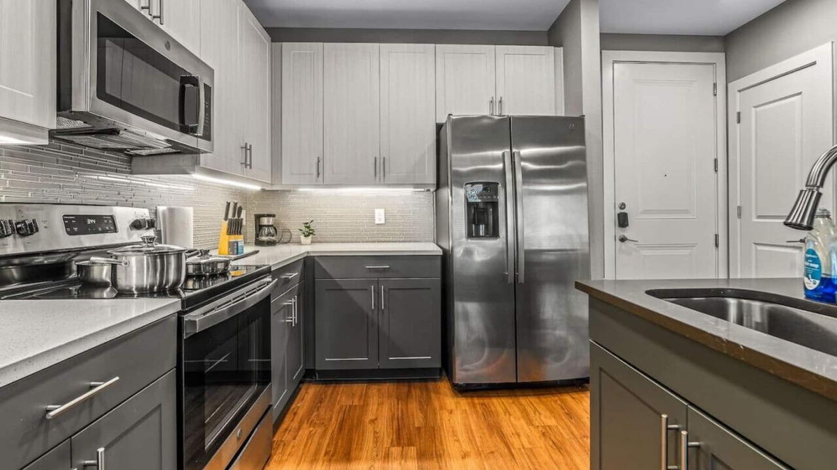 Fort Worth Apartment | Serene 1BD/1BA Stunning Pool12310
