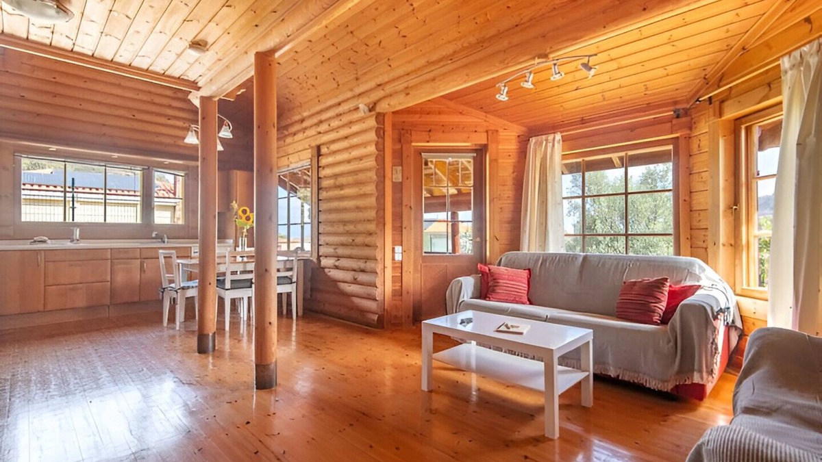 Arucas House | Serene 2-bedroom house with WiFi in Arucas