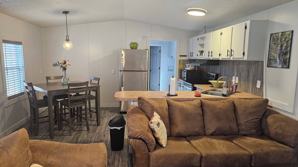 Ash Flat House | Serene and newly remodeled - Great place to rest your head in Ash Flat