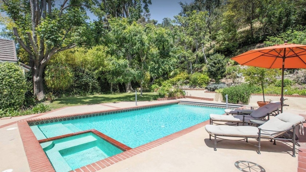 Bel Air House | Serene and Private Residence on the Hills of Bel Air with salt water pool