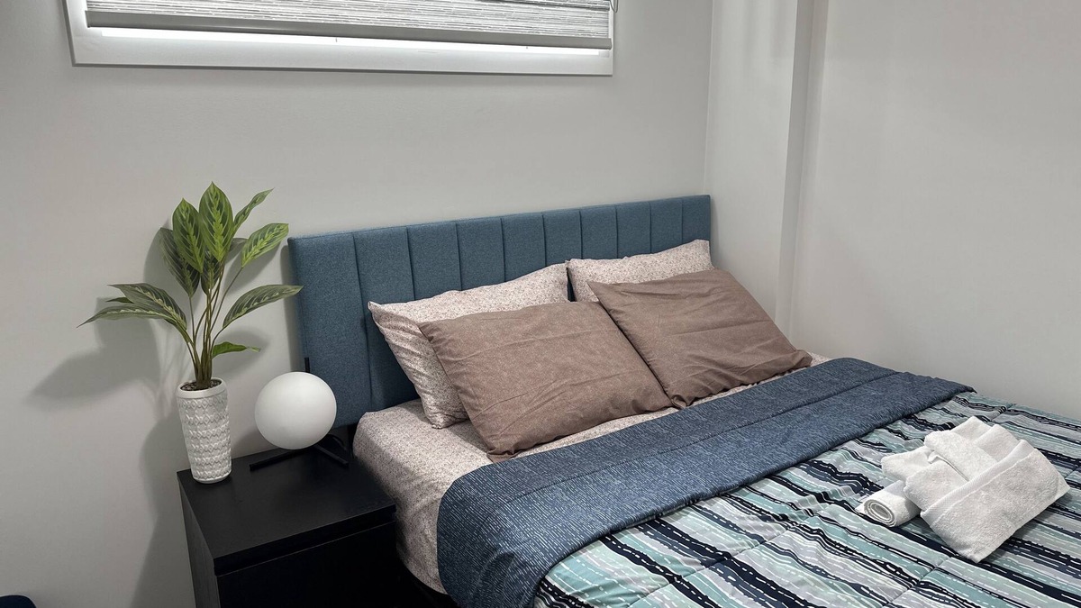 Calgary House | Serene Basement in a Townhome - private room with wifi access