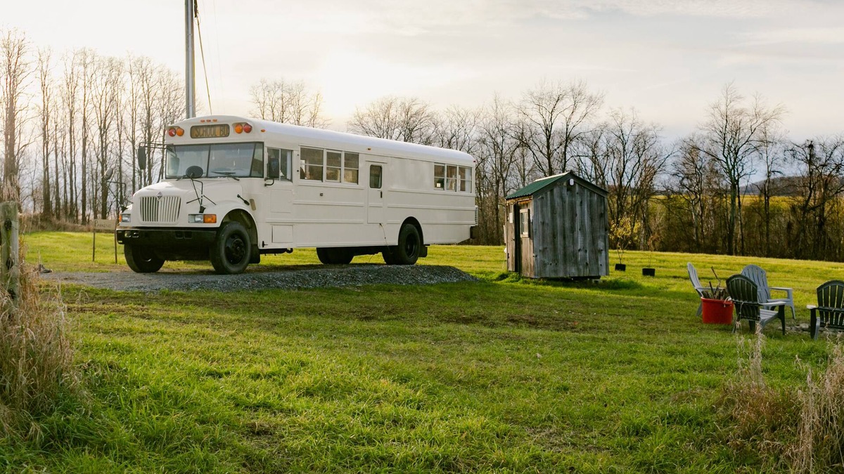 Town of Hebron House | Serene Bus Getaway Amongst Rolling Farm Land