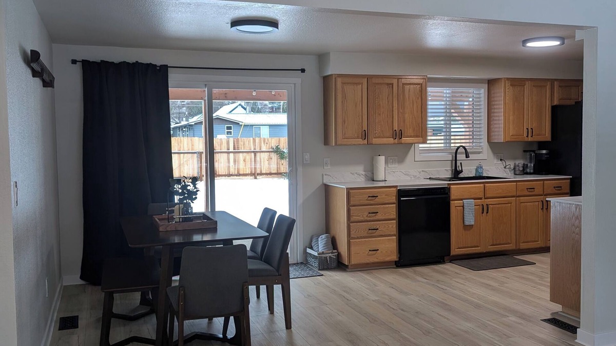 Kellogg Ski Chalet | Serene Chalet Walking Distance to Silver Mt.