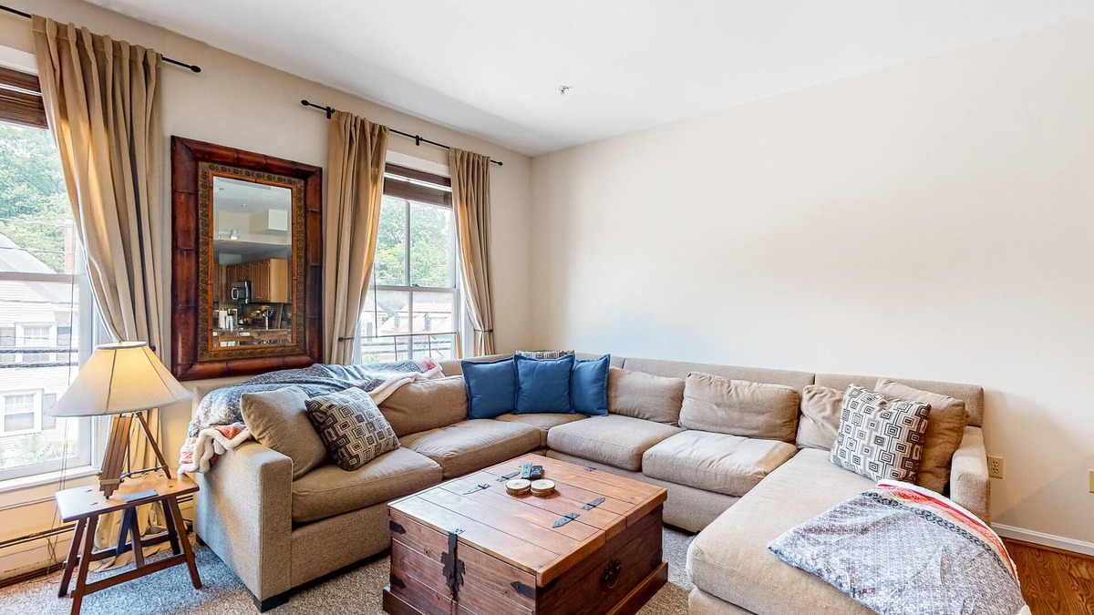 Ludlow Condo | Serene condo near skiing and golf with balcony, fast WiFi, and washer/dryer