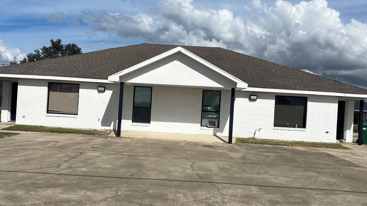 Prien Apartment | Serene corporate apartment with AC in Lake Charles close to casinos and plants.