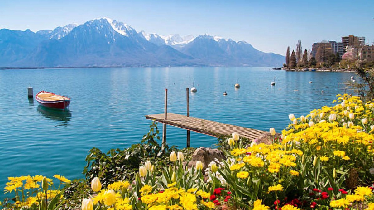 Divonne-les-Bains Hotel | Serene Divonne-les-Bains escape close to Nature parks & the famous Lake Geneva