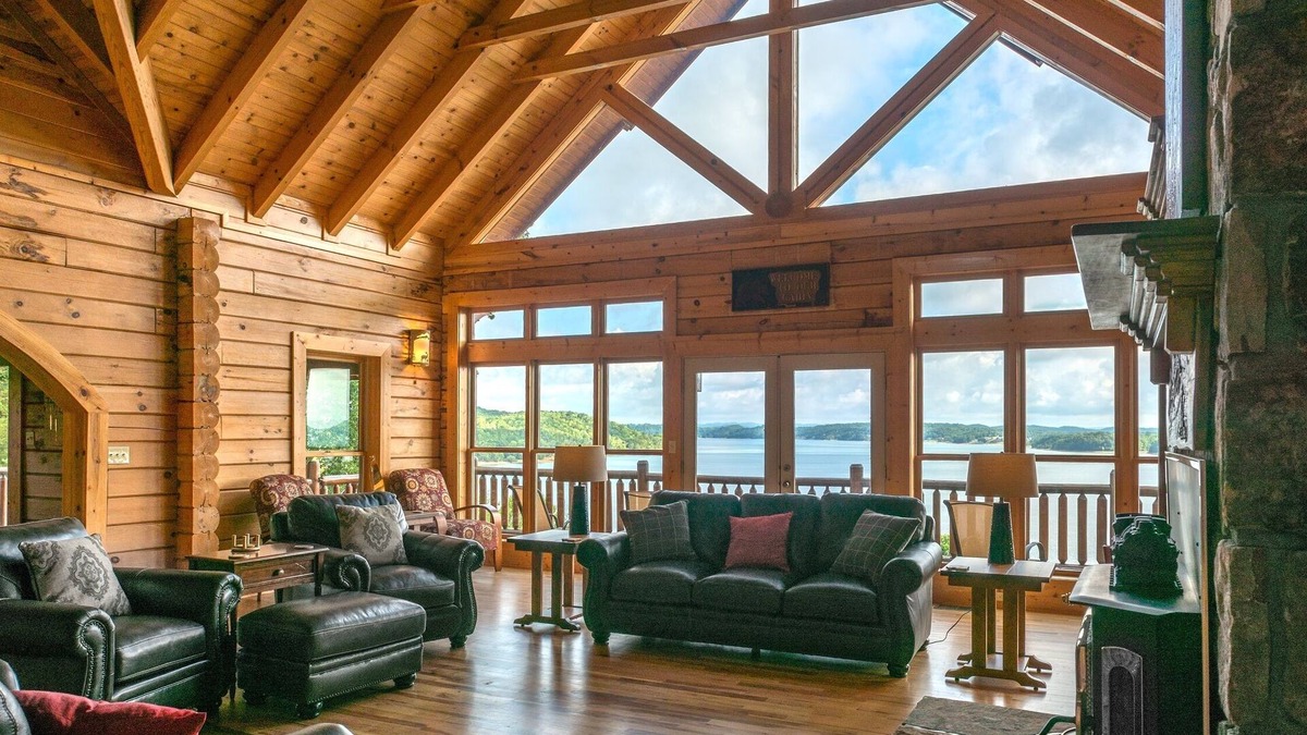 Newport House | Serene Douglas Lake Villa with Pool: Family Perfect, Near Pigeon Forge
