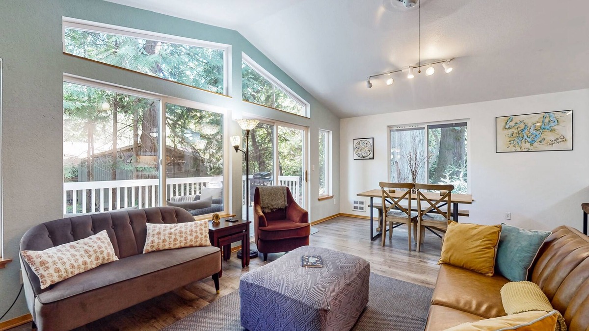 Burley House | Serene family getaway with shared pool and hot tub, deck and gas grill