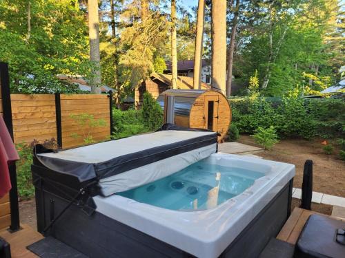 Rawdon Ski Chalet | Serene Getaway Nordic Spa , Sauna, Nature & Pool
