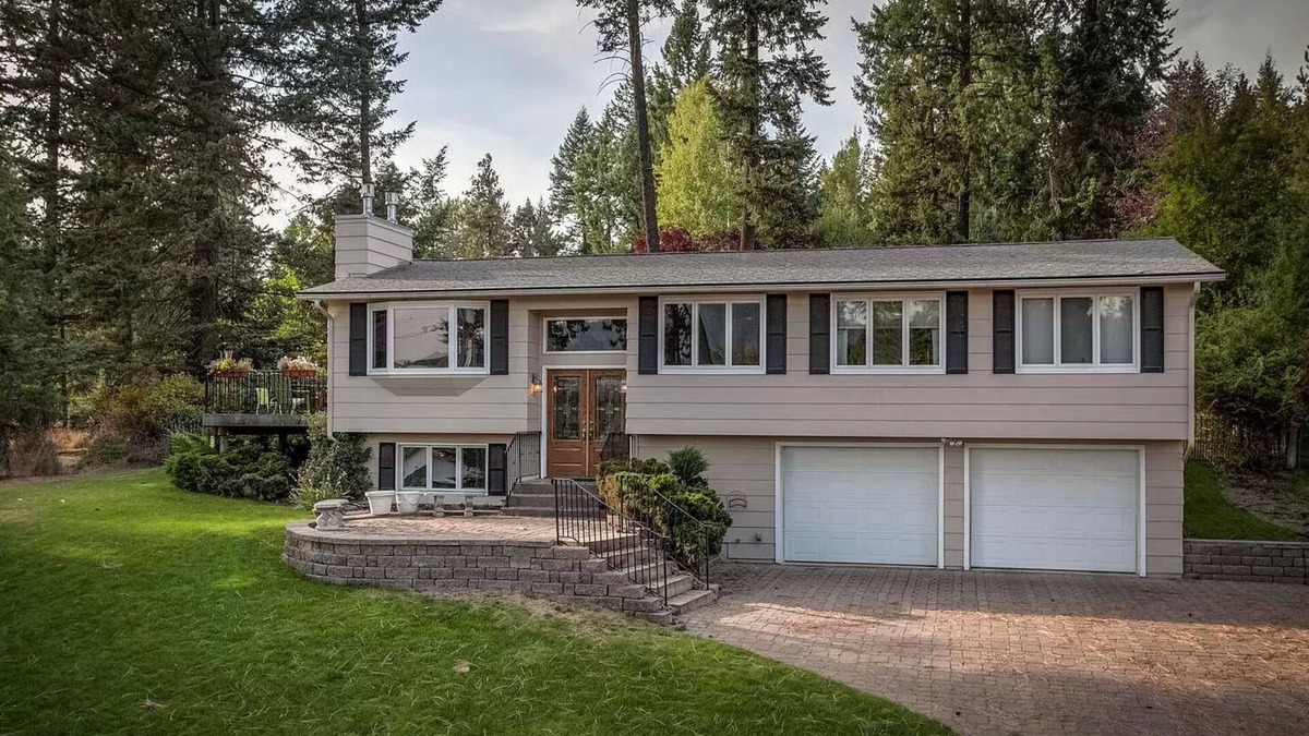 Hayden Lake House | Serene Lake & Golf Retreat with views