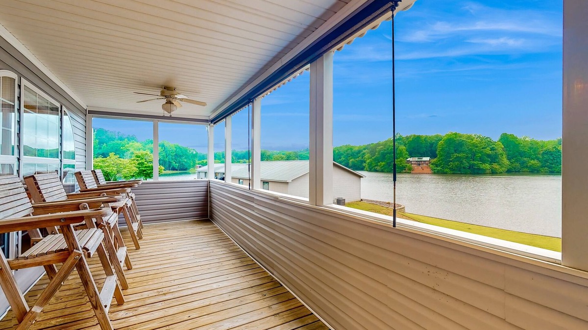 Delta House | Serene Lakeside Home with lake access access and fire pit